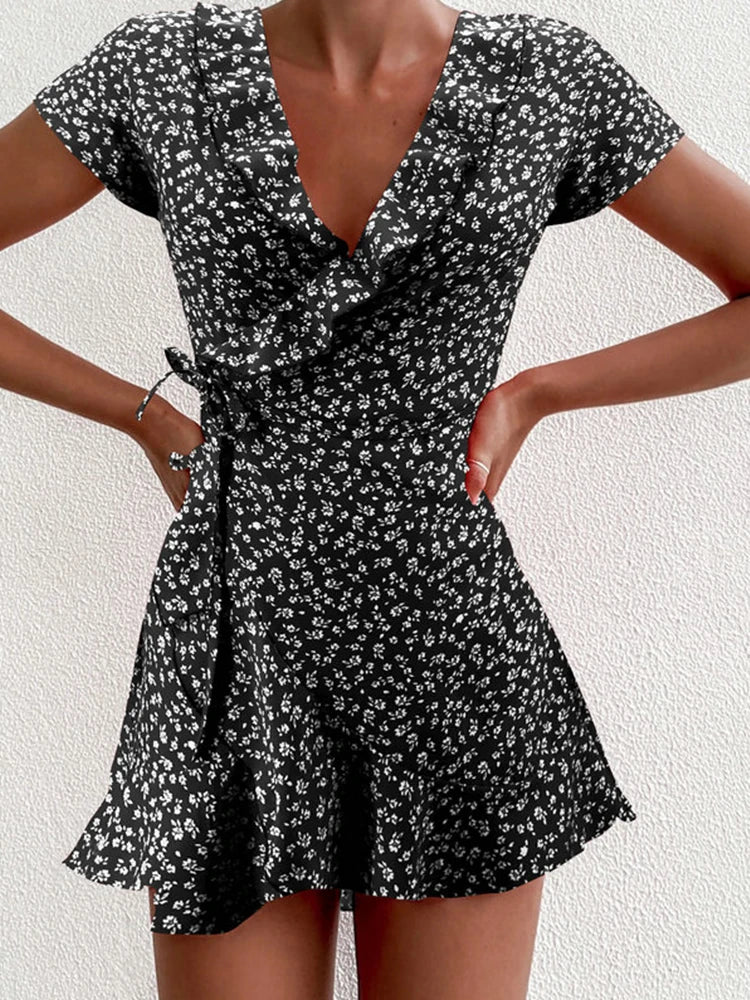 Chic Bloom Mini Dress Floral Elegance - Versatile & Youthful
