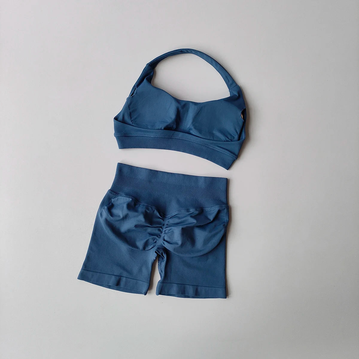 Sculpfit Seamless Yoga Set Fit Quick-Dry & Breathable – 2-Piece Yoga Set - Power Meets Style