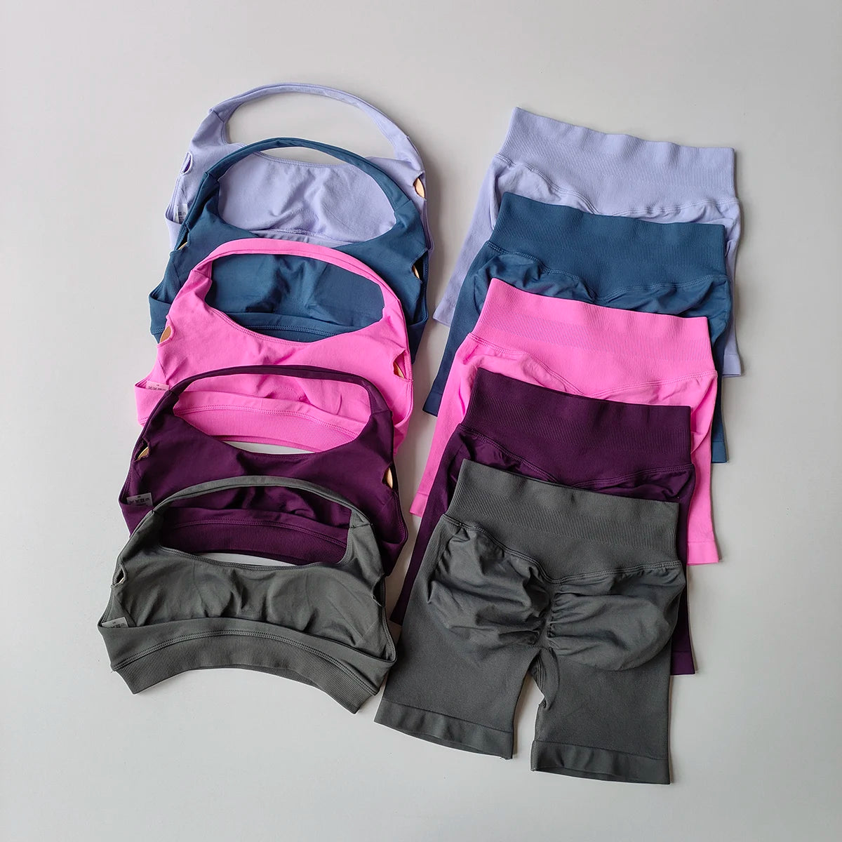 Sculpfit Seamless Yoga Set Fit Quick-Dry & Breathable – 2-Piece Yoga Set - Power Meets Style