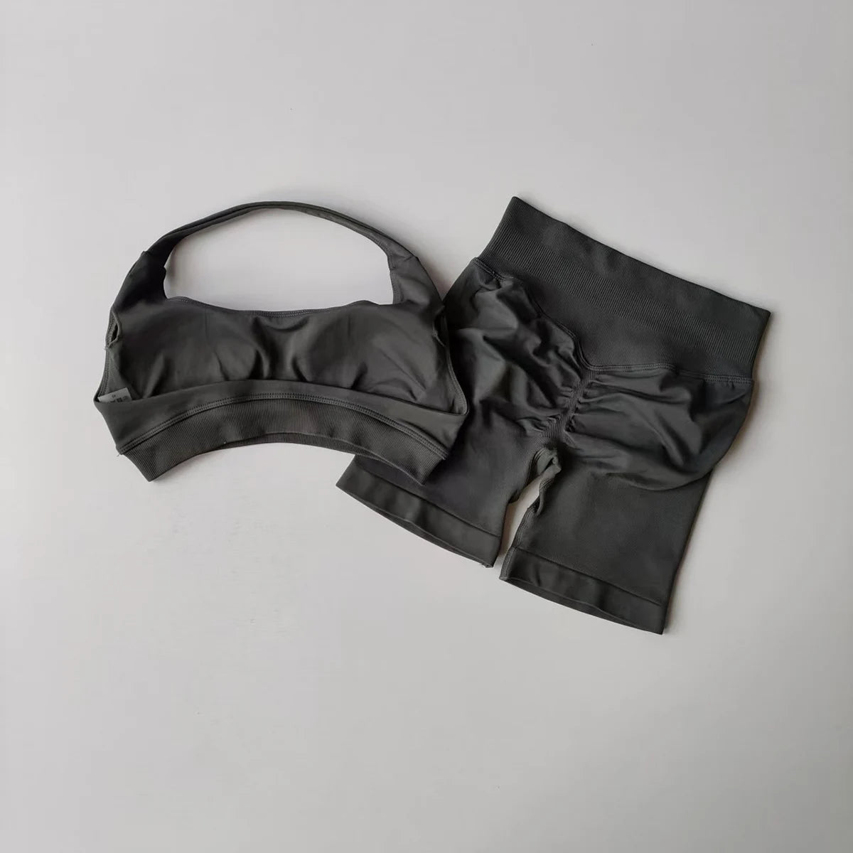 Sculpfit Seamless Yoga Set Fit Quick-Dry & Breathable – 2-Piece Yoga Set - Power Meets Style