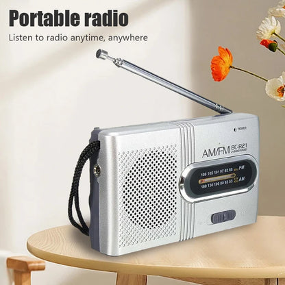 Aizüatec BC-R21 Mini AM/FM-Radio – Batteriebetriebene tragbare Soundbox mit hervorragendem Empfang