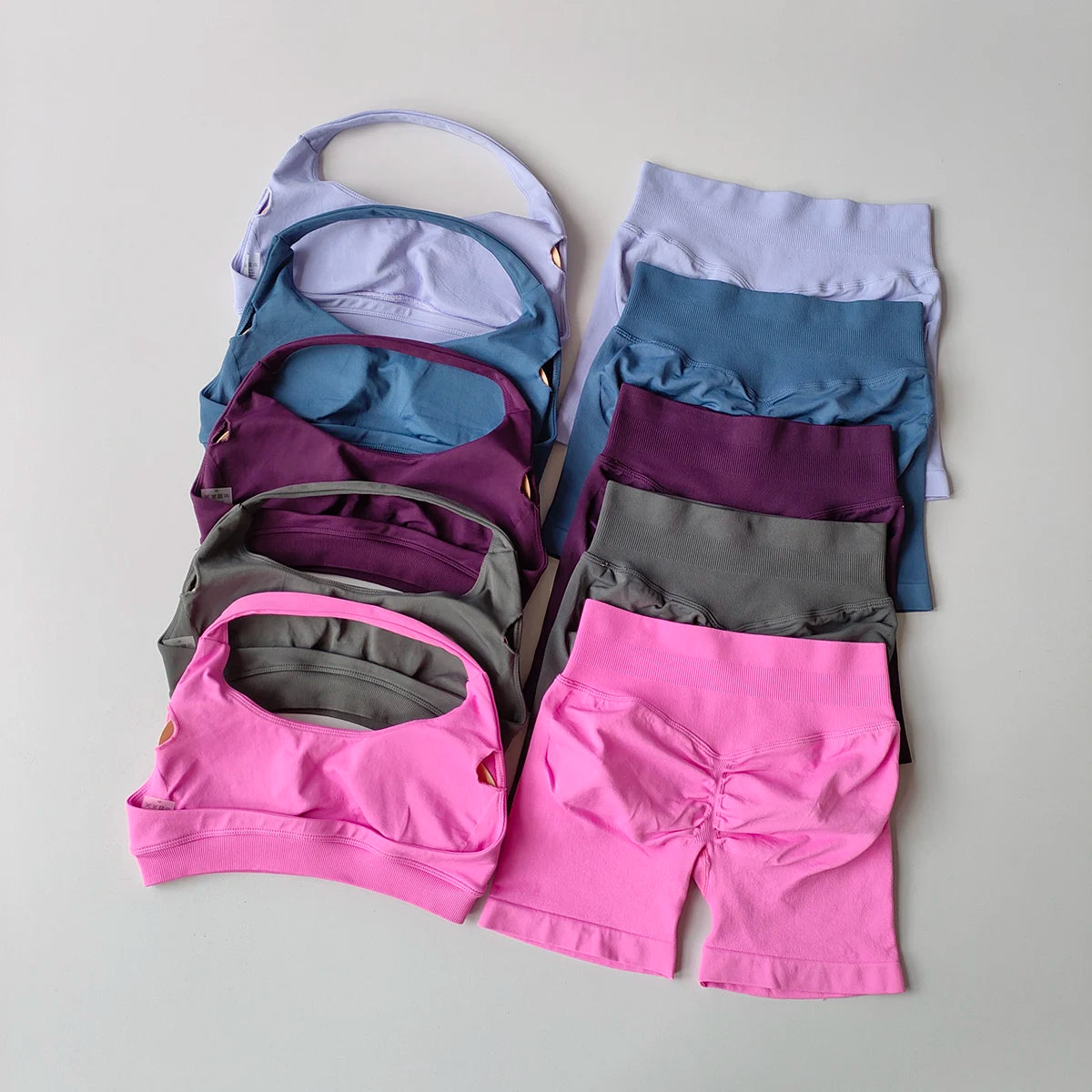 Sculpfit Seamless Yoga Set Fit Quick-Dry & Breathable – 2-Piece Yoga Set - Power Meets Style