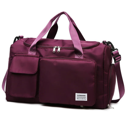 Burgundy duffel gym bag with compartments – Aizüafit collection